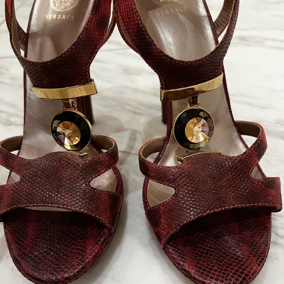 Versace sandals - Picture 7 of 8